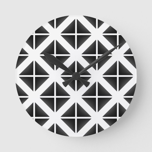 Black Trendy Triangle Pattern Round Clock (Front)
