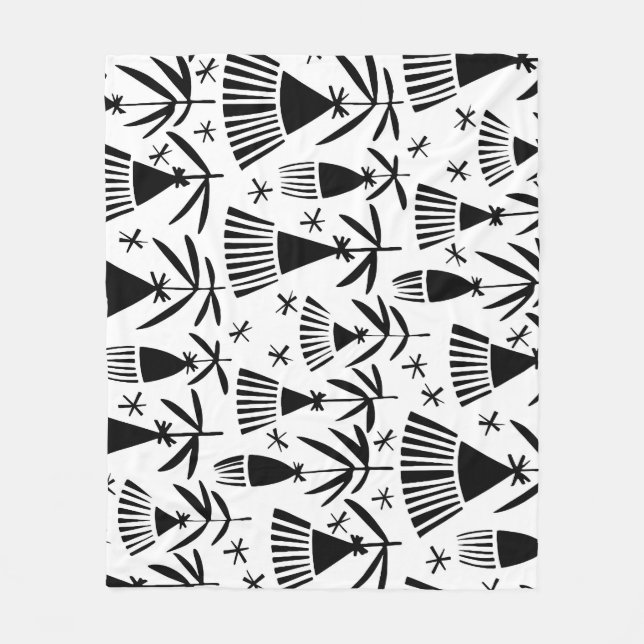 Black White Abstract Flowers: Elegant Pattern Fleece Blanket (Front)