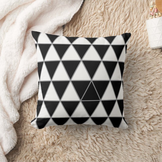 Black, white and gray geometric triangle pattern. throw pillow (Blanket)
