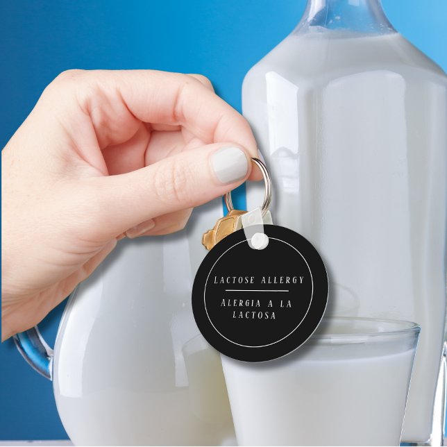 Black & White Bilingual Lactose Allergy Keychain (Black & White Bilingual Lactose Allergy keychain, Spanish customizable text & personalized name )