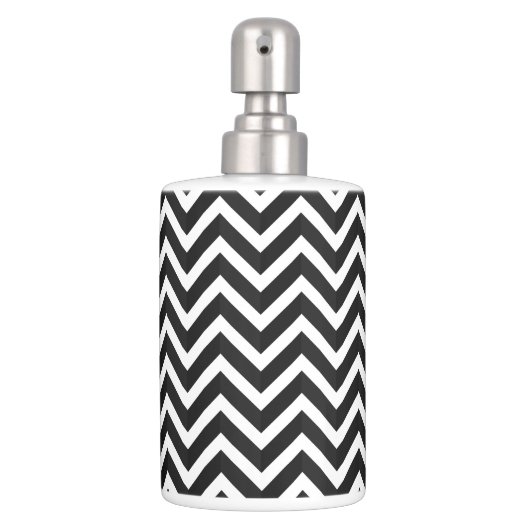 Black White Chevron Stripe bathroom set (Front)