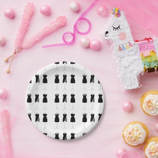 Black & White Dress Fashion Theme Paper Plates (Party)