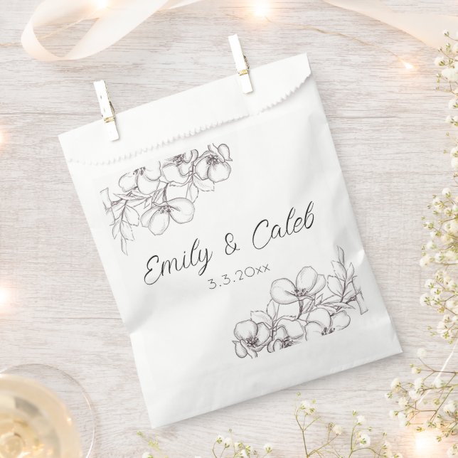Black & White Floral Line Art Wedding Favor Bag (Clipped)