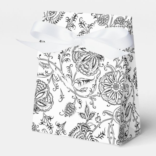 Black & White Floral Pattern Favor Box (Front Side)