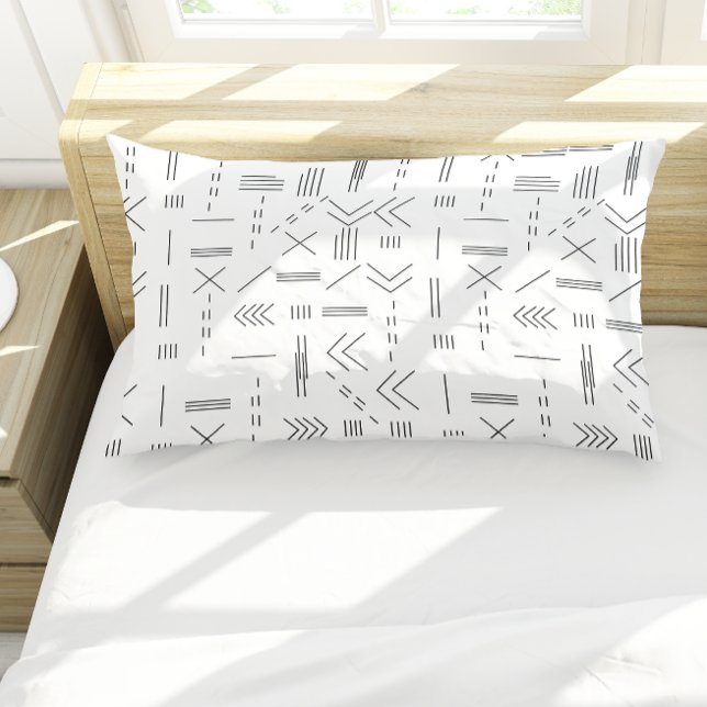 Black White Gorgeous Modern Geometric Pattern Pillow Case (Black White Gorgeous Modern Geometric Pattern Pillow Case)