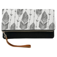 Black & white hobo pattern large feathers clutch