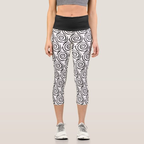 Black  White Ink Spiral Pattern Capri Leggings