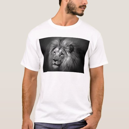 Black  White Lion Photo T_Shirt