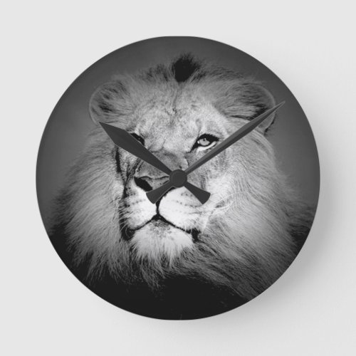 Black  White Lion Round Clock