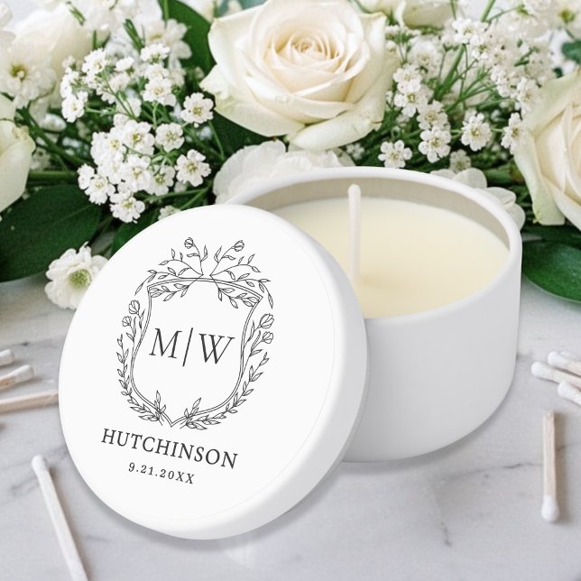 Black White Modern Crest Monogram Mini Candle Favors (Black White Modern Crest Monogram Mini Candle Favors )