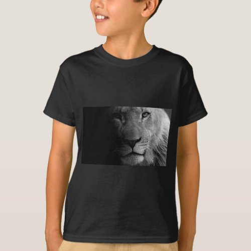 Black White Motivational Leadership Lion Portrait T_Shirt