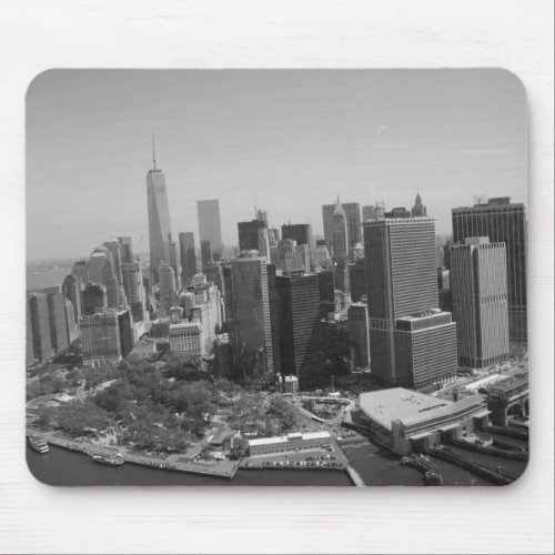 Black White New York City Skyline Mouse Pad