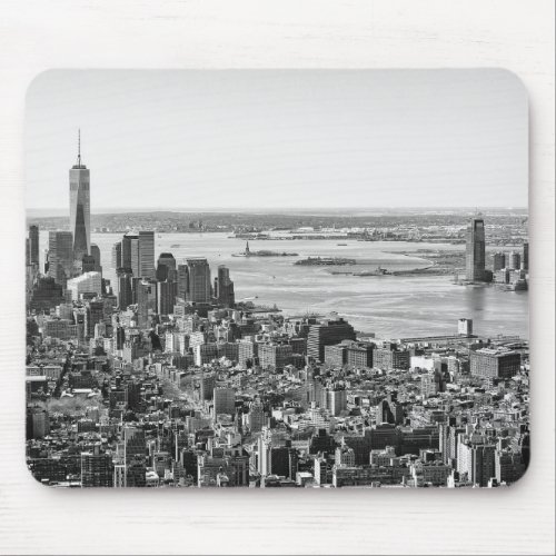 Black White New York City Skyline Mouse Pad