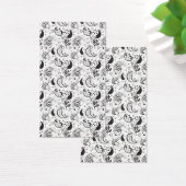 Black & White Paisley Pattern –Elegant Textile Art (Desk)