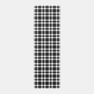Black White Plaid Pattern Outdoor Rug