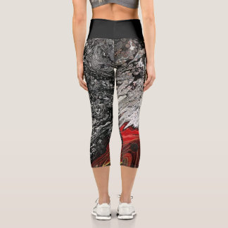 Black, White, & Red Static Flow Abstract Print Capri Leggings