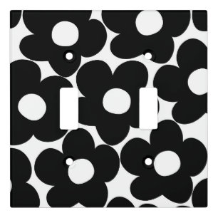 Black & White Retro Daisies #1 #decor #art Light Switch Cover