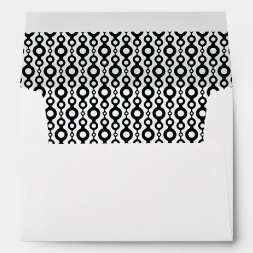 Black  White Retro Pattern_Lined Strings of Rings Envelope