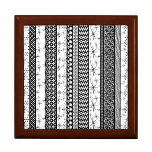 Black & White Retro Pattern Stripes 1 Keepsake Box