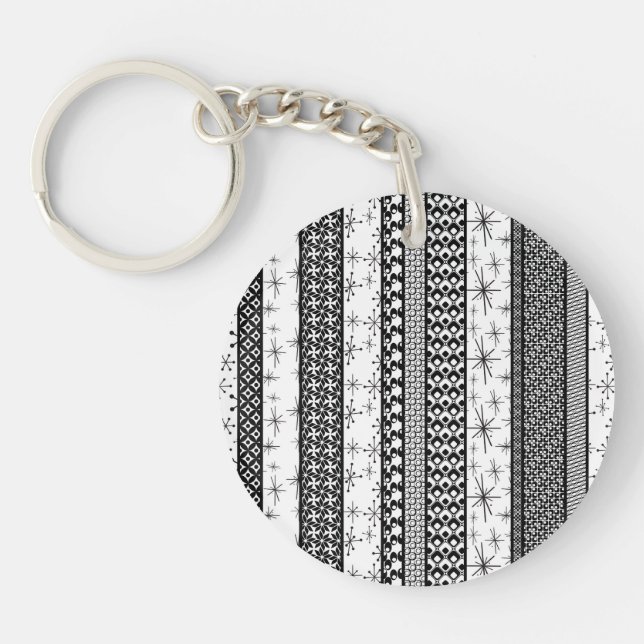 Black & White Retro Pattern Stripes 1 Keychain (Front)