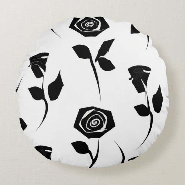 Black & White Rose Pattern Round Pillow (Front)