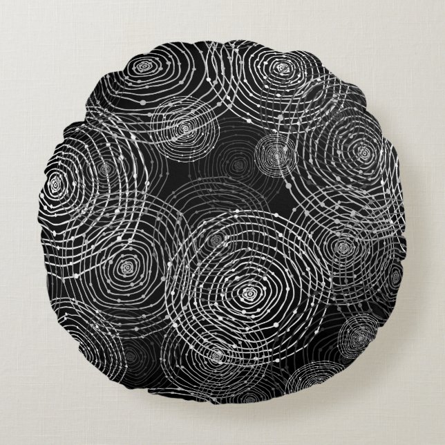 Black White: Round Shapes Seamless. Pillow (Front)