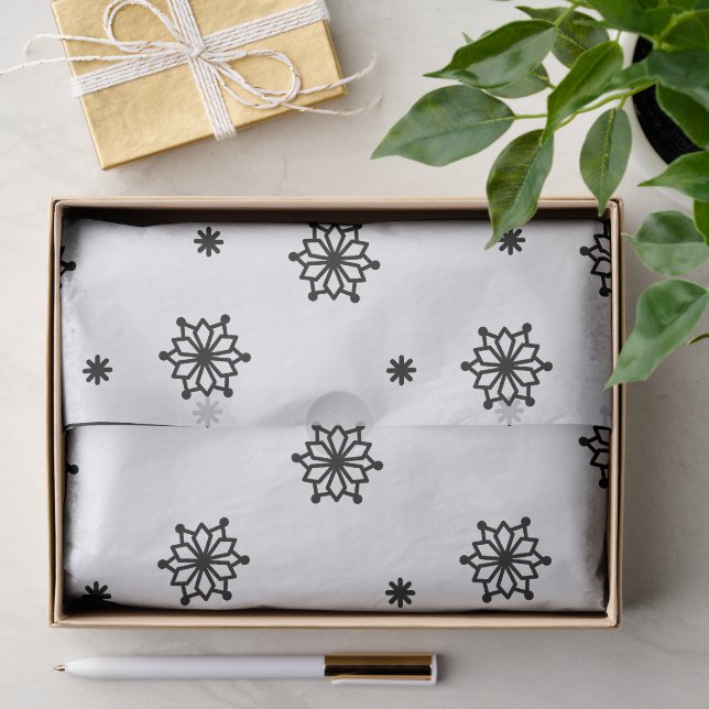 Black & White Snowflake Design Tissue Paper (Gift)