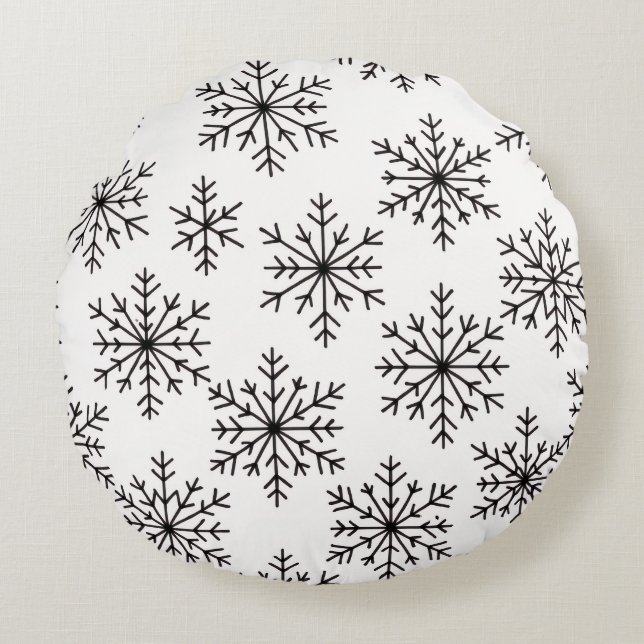 Black & White Snowflake Throw Pillow – Minimalist  (Front)