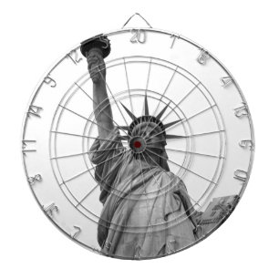 Black & White Statue of Liberty Dartboard