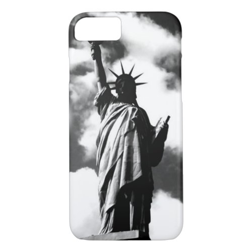 Black  White Statue of Liberty iPhone 7 Case