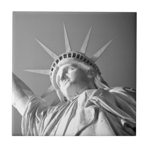 Black White Statue of Liberty Tile