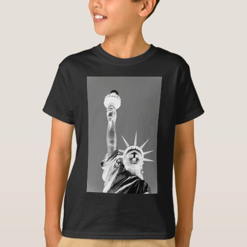 Black  White Statueof Liberty New York City T_Shirt