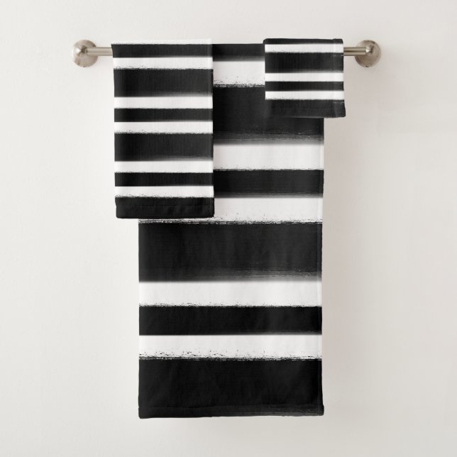 Black & White Stripe Paint Brush Bath Towel Set (Insitu)