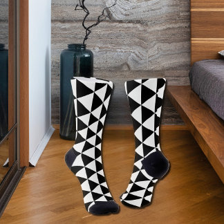 black&white triangle pattern socks