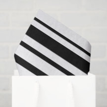Black & White Uneven Stripes