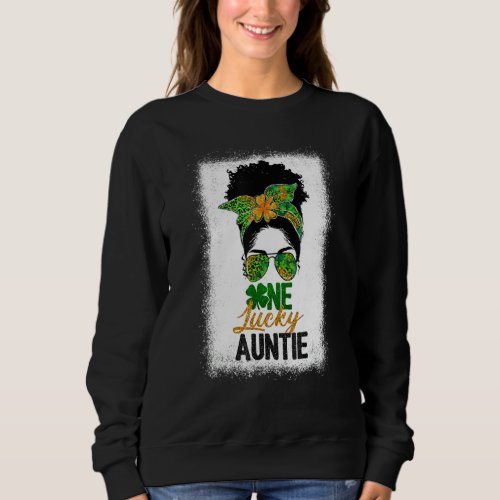 Black Womens One Lucky Auntie Messy Bun St Patrick Sweatshirt