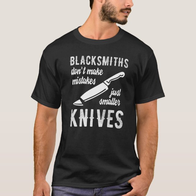 Blacksmith Bladesmith   Blacksmithing Forge T-Shirt (Front)