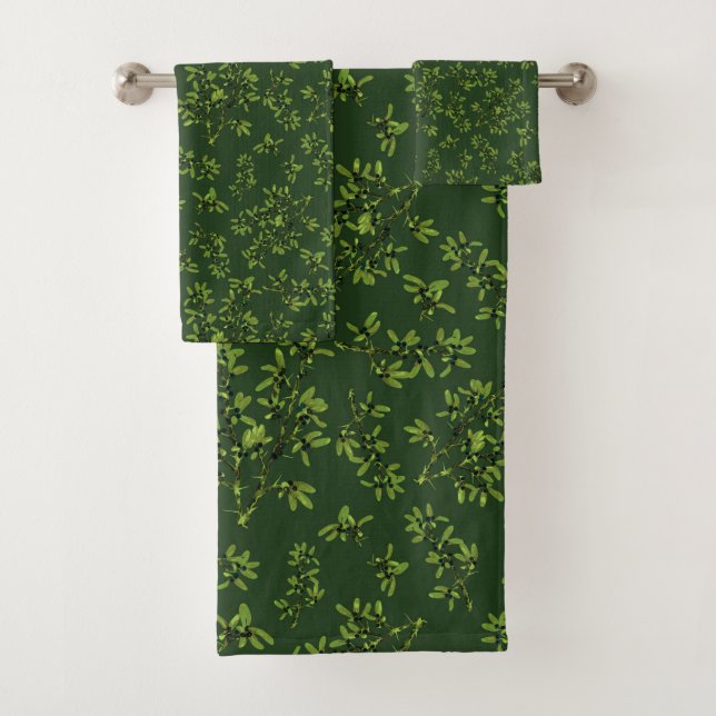 Blackthorn Dark Green  Bath Towel Set (Insitu)