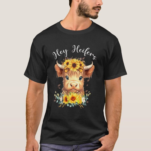 Bleached Scottish Highland Cow  Fluffy Cow Hey Hei T-Shirt (Front)