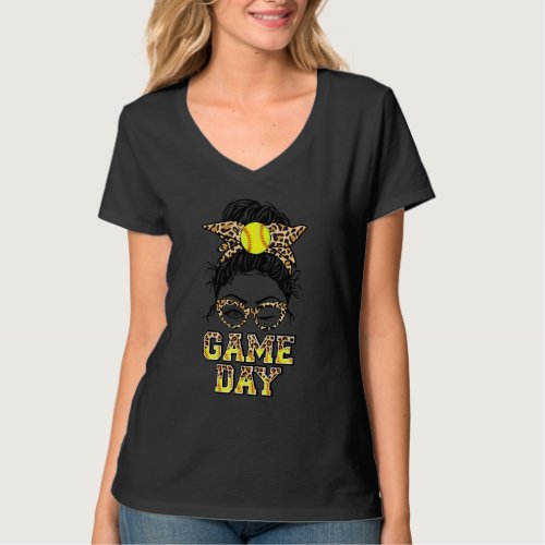 Bleached Softball Mom Messy Bun Game Day Vibes Mot T_Shirt