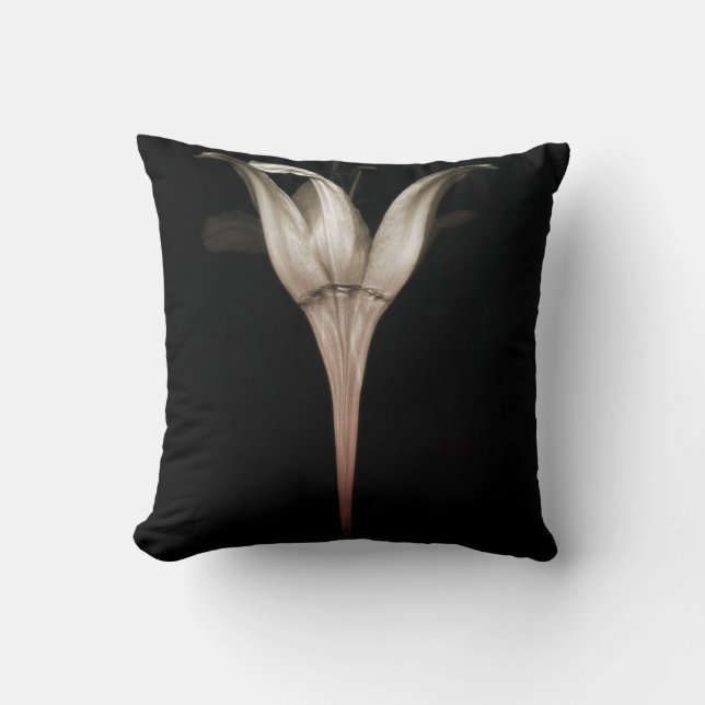 Bleeding lily 2013 throw pillow (Front)
