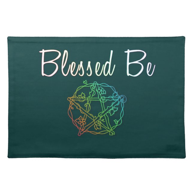 Blessed be with pretty heart pentacle placemat (Front)