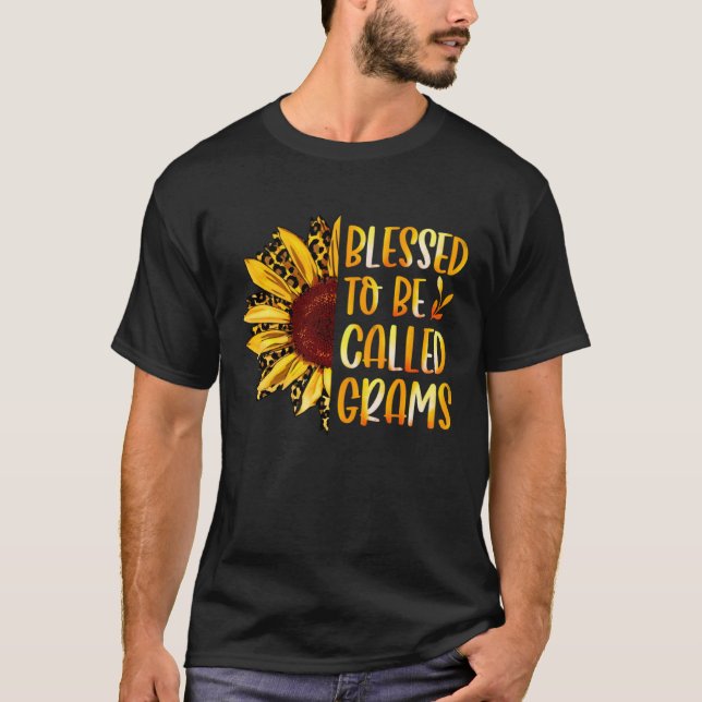 Blessed To Be Called Grams Cute Sunflower Mothers  T-Shirt (Front)