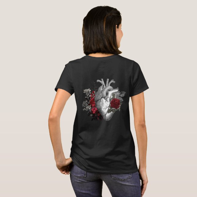 Blood red roses with vintage heart    T-Shirt (Back Full)
