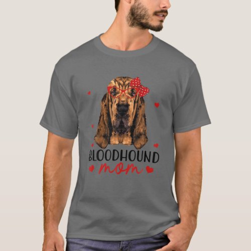 Bloodhound Mama Dog Bandana Dog Lover Gifts T_Shirt