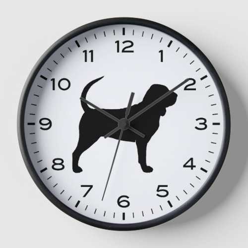 Bloodhound Silhouette with Numbers and Minutes Clock