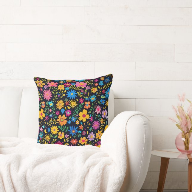 Blooming Beautiful design 20x20 Throw Pillow (Couch)