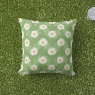 Blooming Daisy Flowers Pattern On Green Throw Pillow