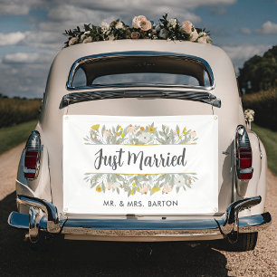 Blooms Just Married Car Banner