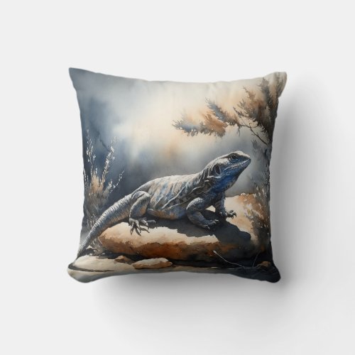 Bloukop Koggelmander Agama AREF453 _ Watercolor Throw Pillow